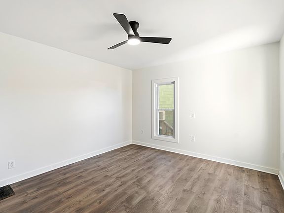 5th image of 30 Lake St