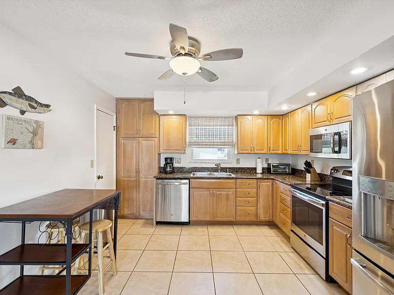 3272 Minnow Creek Dr — Photo 12