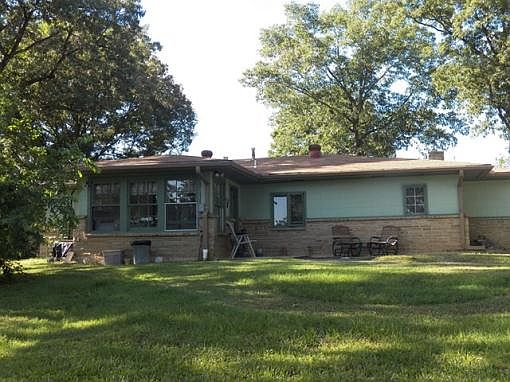 1st image of 190 Hilydily Ln