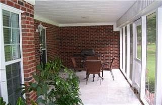 5th image of 314 E Franklin