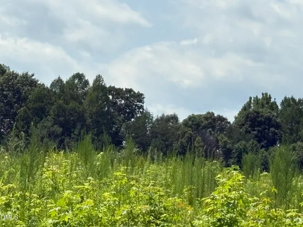 2 Sams Rd, Mebane, NC 27302
