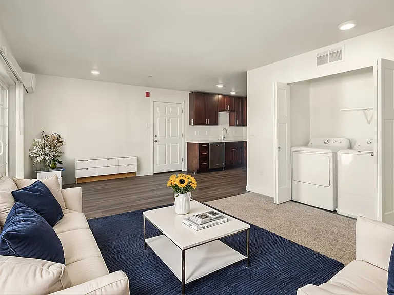 The Lake Apartments — Photo 12
