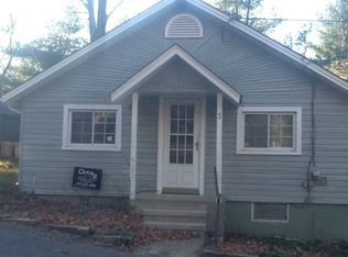3 Division St, Highland Lakes, NJ
