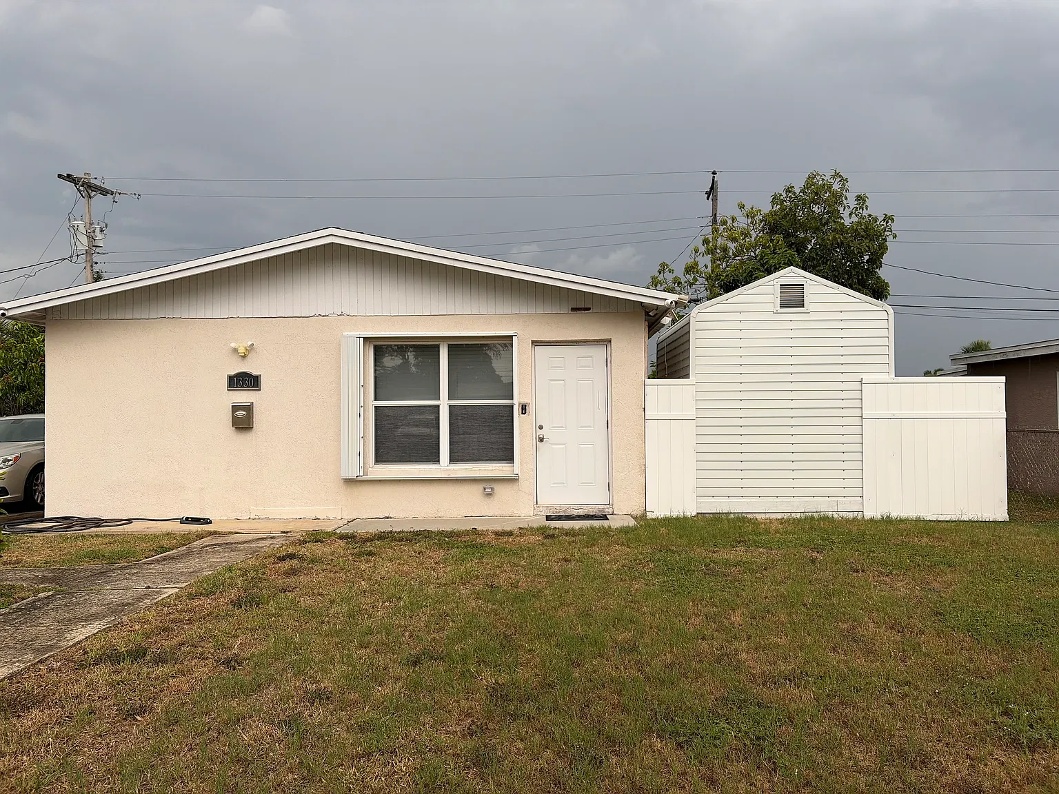 1 bed, 900 sqft, $2,300 — Photo 1