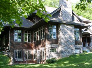 N51W28373 Maes Walke, Pewaukee, WI 53072