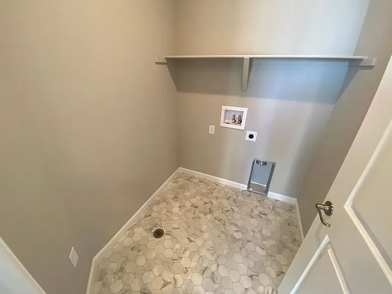238 Silver Rock Trl — Photo 26