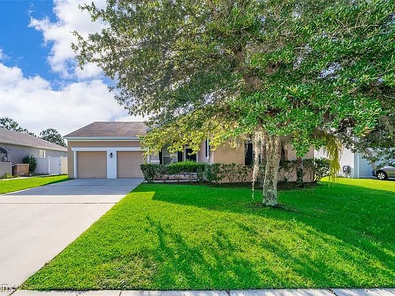 3rd image of 3209 Hopewell Dr