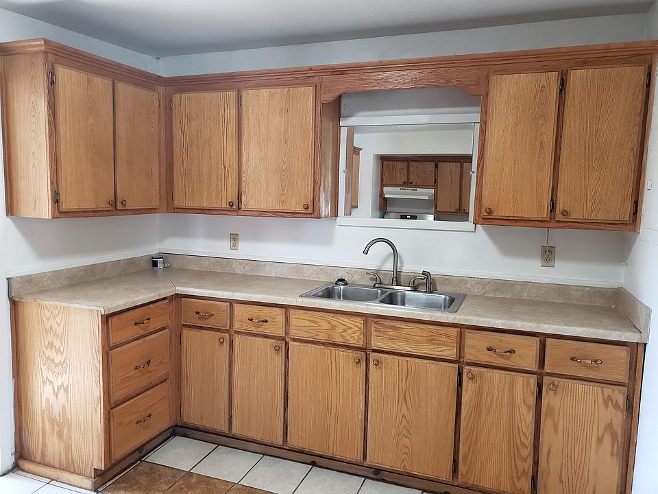 110 S Division St, Asher, OK 74826 Zillow