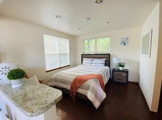 614 Jenkins Ave #B, Norman, OK 73069