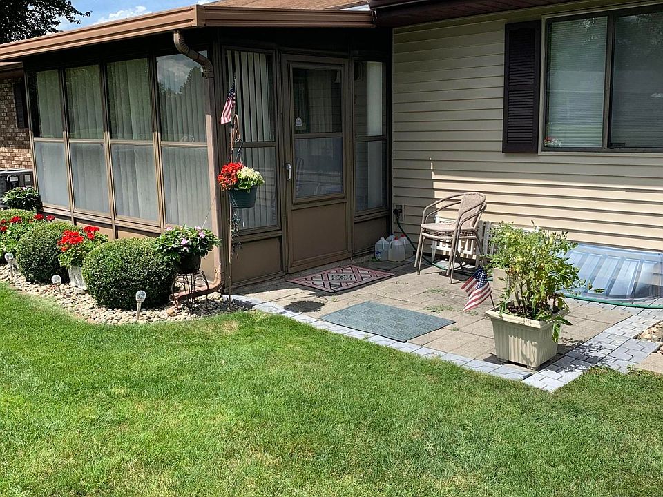 2nd image of 5088 Green Meadow Rd #23