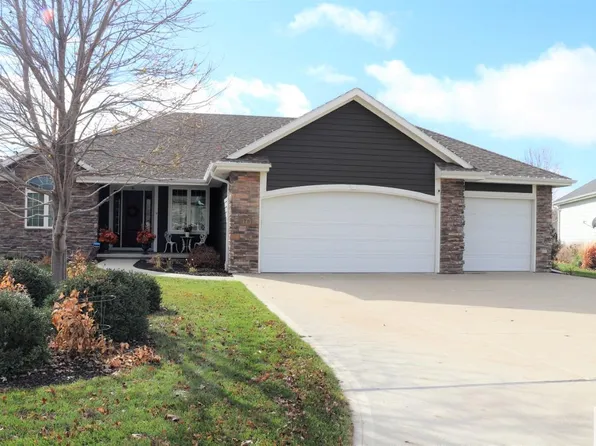 178 Saddlebrook Ct, Dakota Dunes, SD 57049