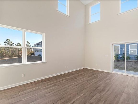 5th image of 4690 Wildaire Ln