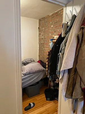 Rented by Delmark Realty LLC | media 50