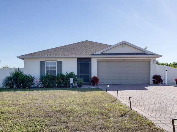 1728 S Gator Cir, Cape Coral, FL 33909