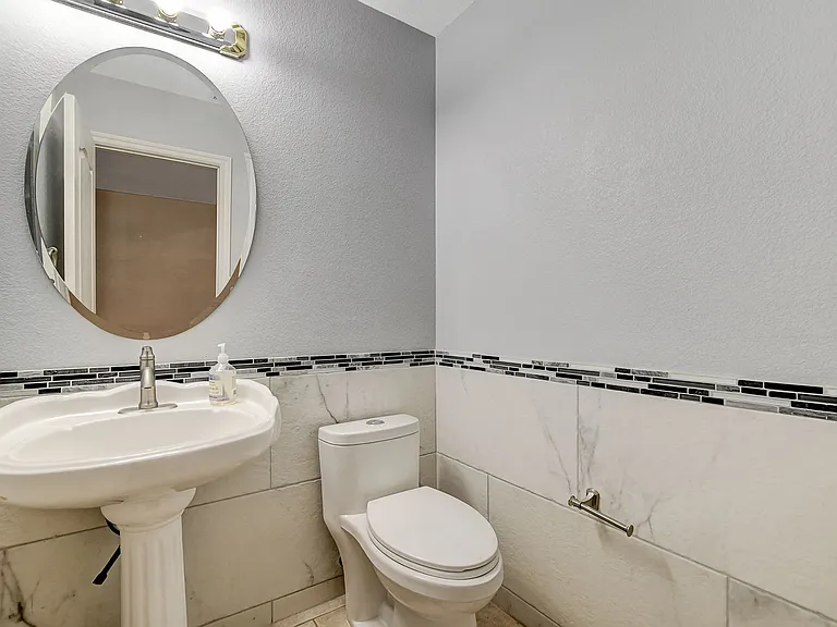 2504 Antique Blossom Ave — Photo 27