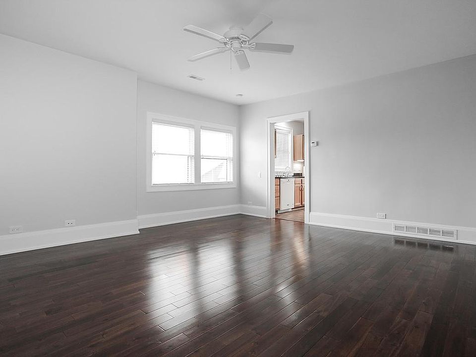 1st image of 15100 Detroit Ave #5