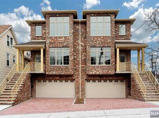 1613 Maple St, Fort Lee, NJ 07024