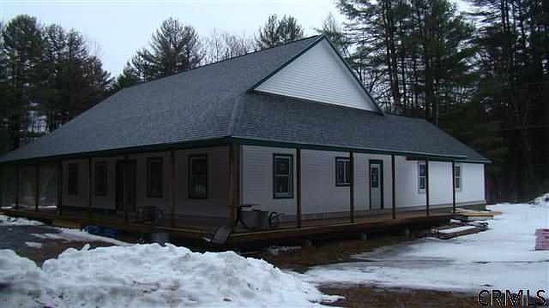 4th image of 249 SPIER FALLS Road