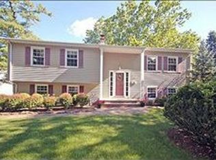 166 Crane Cir, New Providence, NJ 07974