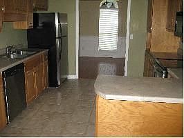 4th image of 132 Garden Terrace Dr