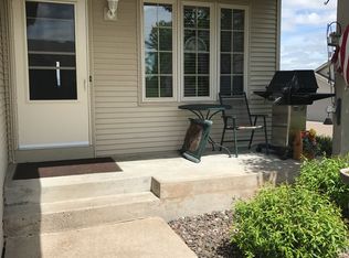 112 Cottage Dr, Osceola, WI 54020