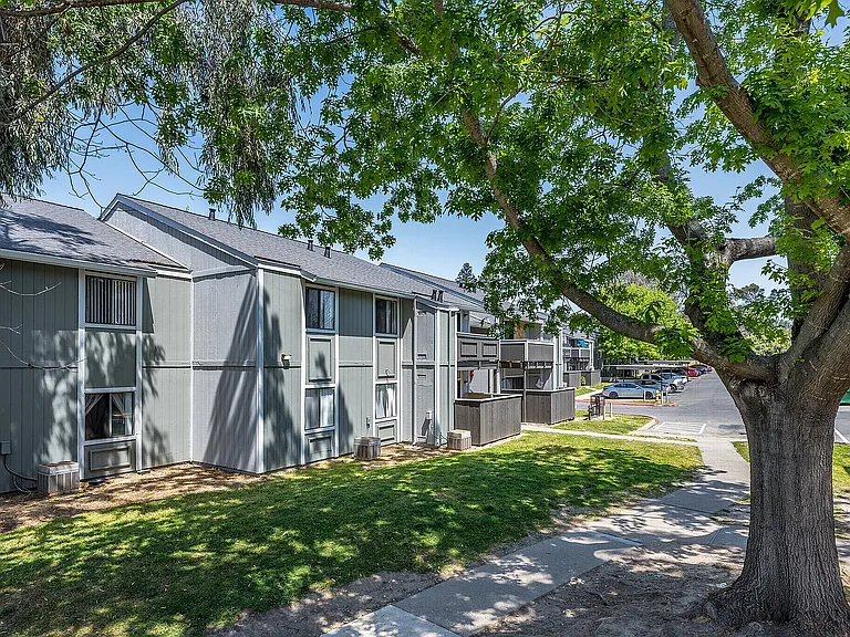 Arbor Ridge 2 — Photo 14
