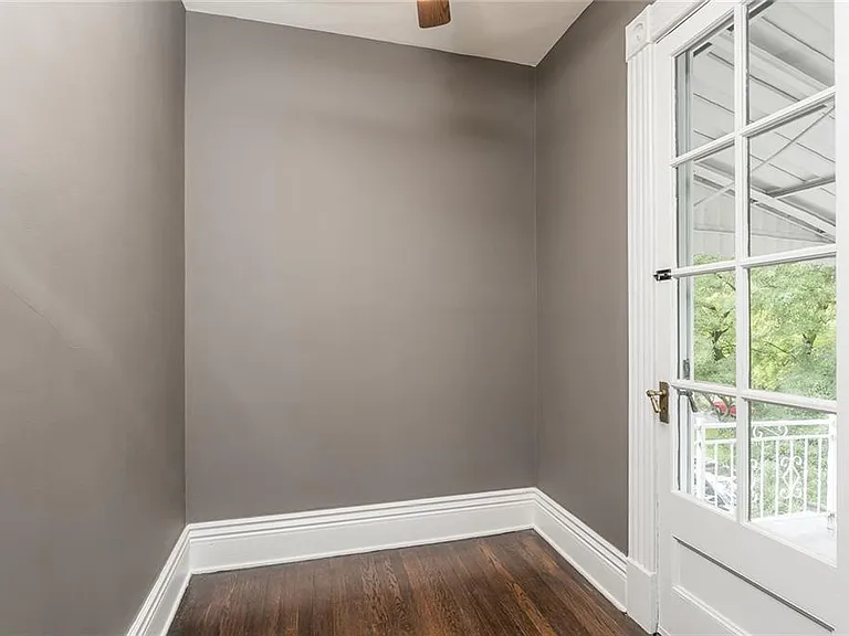 513 Oxford St #2 — Photo 8