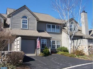 31 Manchester Ct, Berwyn, PA 19312