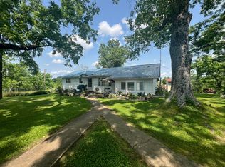 1208 S Highway 137, Willow Springs, MO 65793