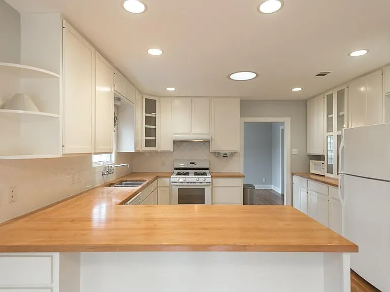 4808 Ramsey Ave — Photo 3