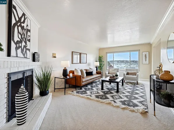 958 Ingerson Ave, San Francisco, CA 94124