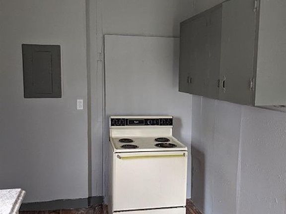 3rd image of 3606 Clopton St SW