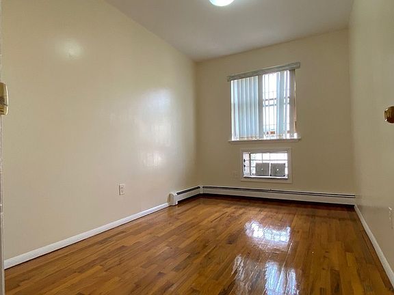 5th image of 841 48th St #3A