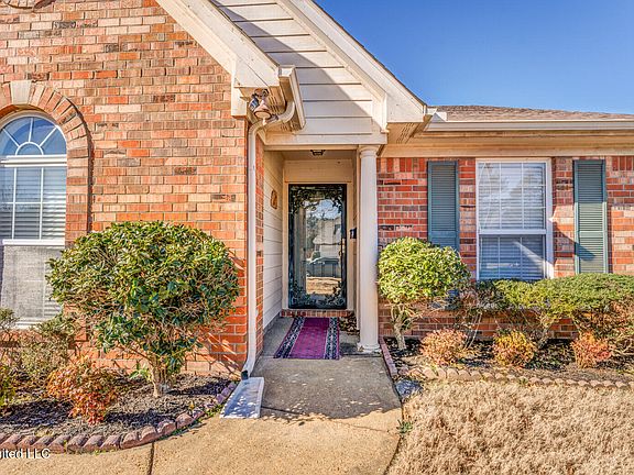4th image of 6681 White Hawk Ln