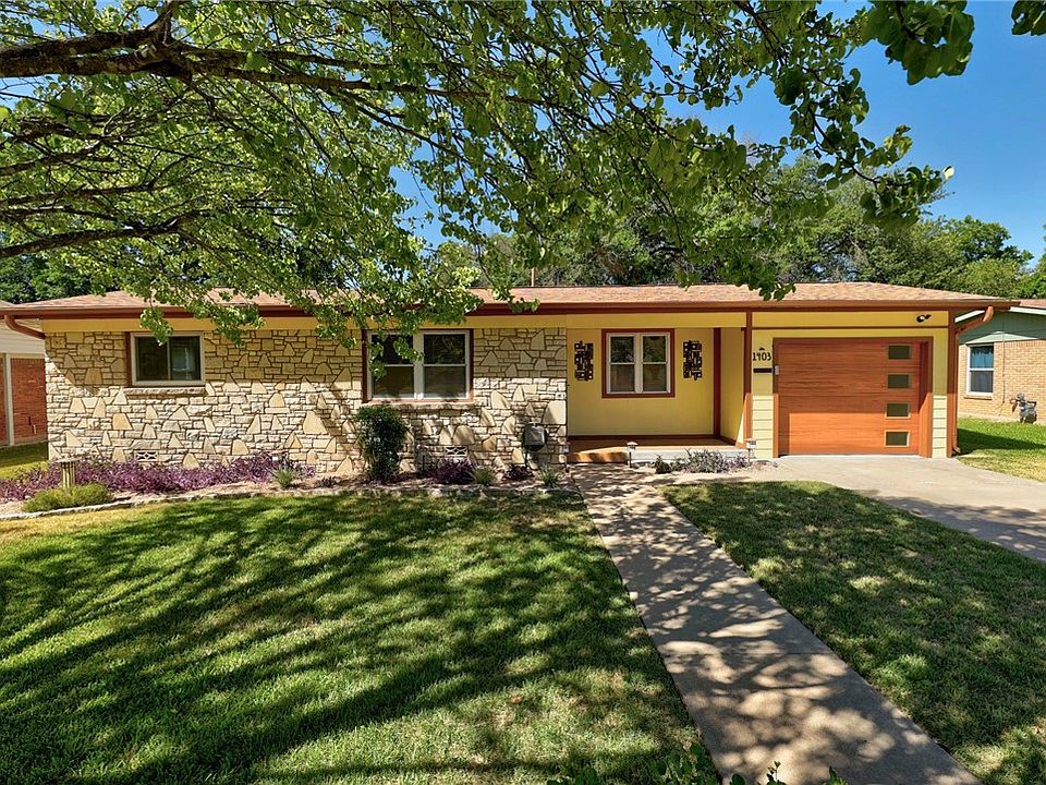 1st image of 1403 Larkwood Dr