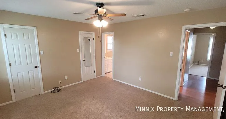4620 Itasca St — Photo 21