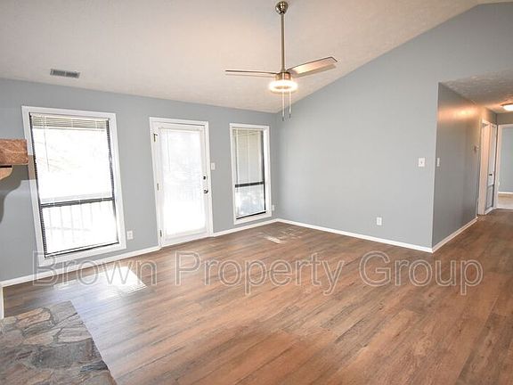 2nd image of 1909 Tryon Dr Unit 7