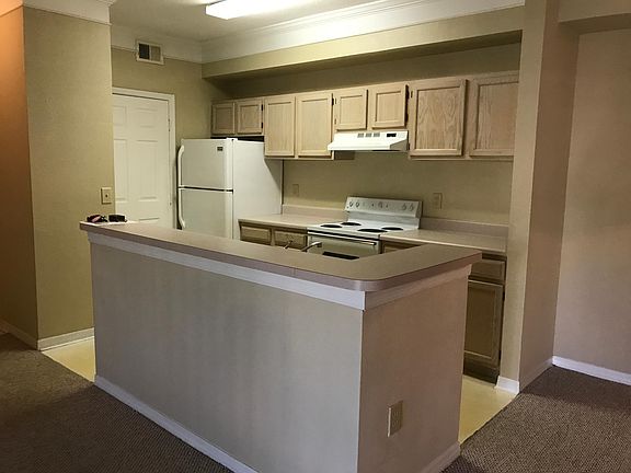 3rd image of 11550 Villa Grand APT 1310