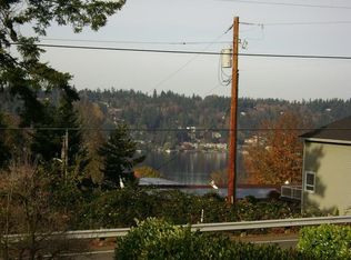 6604 Lake Washington Blvd SE, Newcastle, WA 98056