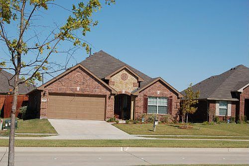 1st image of 905 Villa Palomoa Blvd