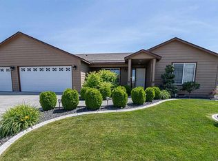6003 Bulldog Ln, Pasco, WA 99301
