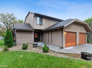 516 Ravinia Dr, Shorewood, IL 60404