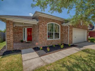 3207 Mystic Port Ln, League City, TX 77573