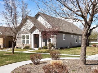 2665 E Deerhill Dr, Meridian, ID 83642