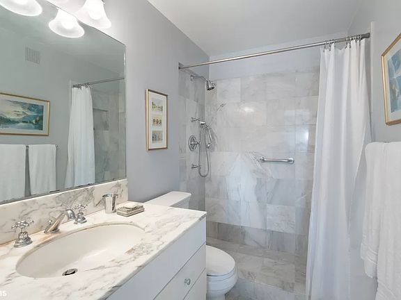 5th image of 440 E 57th St APT 17B