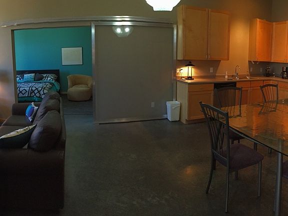 4th image of 2650 University Ave W APT 111