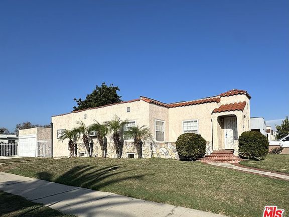 2nd image of 2067 W 65th Pl