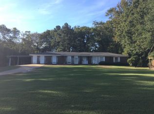 994 Centenary St, Selma, AL 36701