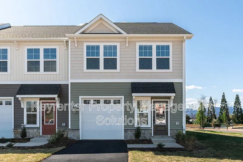 337 Ridgeline Dr