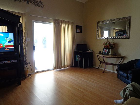 3rd image of 1633 E B St